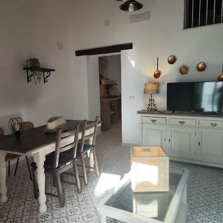Casa Plaza Vieja * Alajar